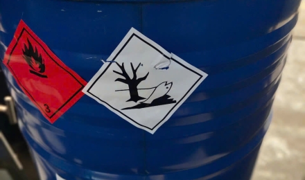 Cyclohexane – Dung Môi Công Nghiệp Đa Năng, Độ Tinh Khiết Cao